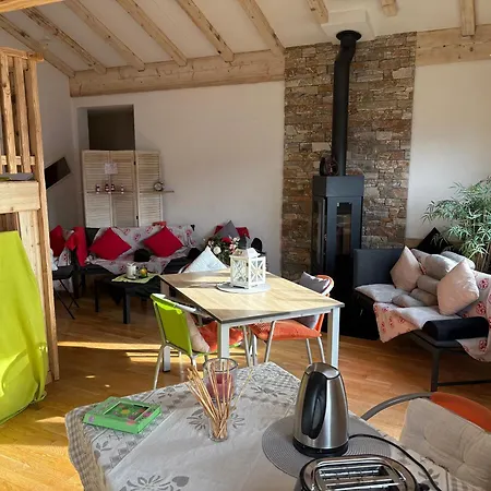 Corps Au Coeur Homestay szállás Crans-Montana